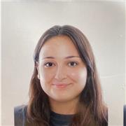 Soy una alumna de segundo de ingeniería química que busca dar clases particulares ya sean de inglés como de matemáticas. Me adapto a todo